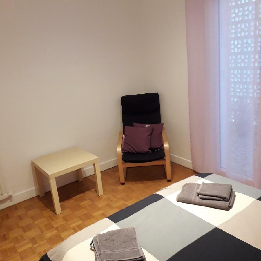 Apartamento Les Pins . 2 P Calme Et Terrasse Niza Exterior foto